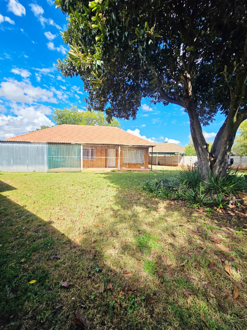 3 Bedroom Property for Sale in Stilfontein Ext 4 North West